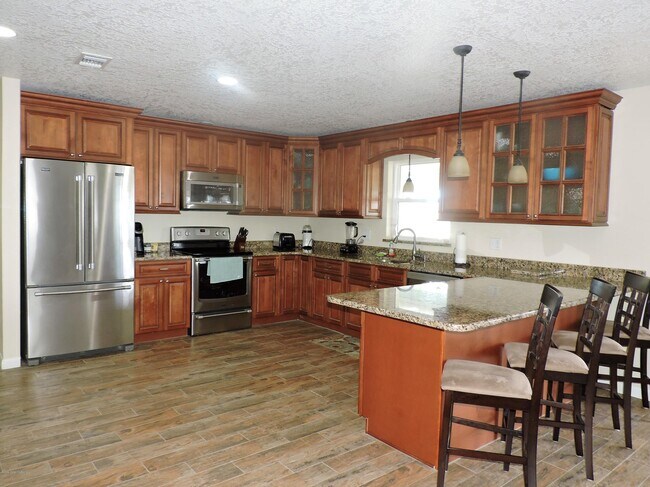 Foto del edificio - 1260 Island Dr