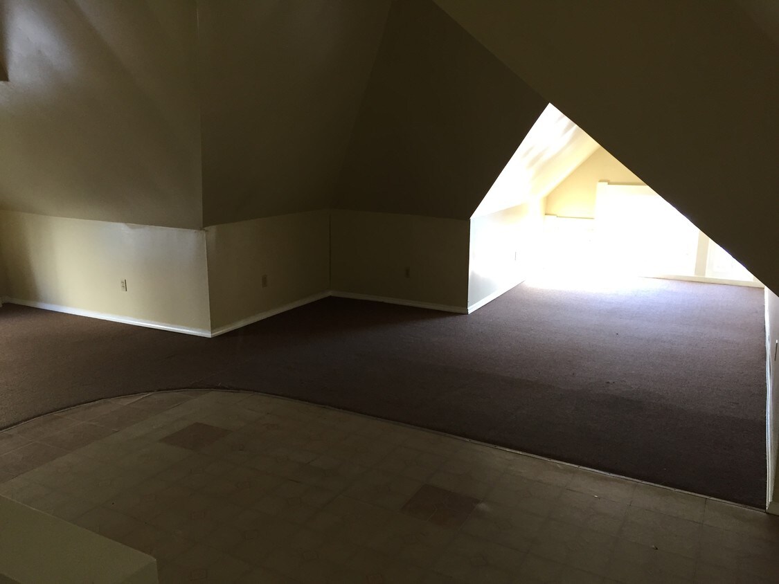 Bedroom - 426 N 2nd St