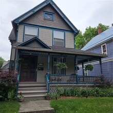 Building Photo - 108 Boardman St
