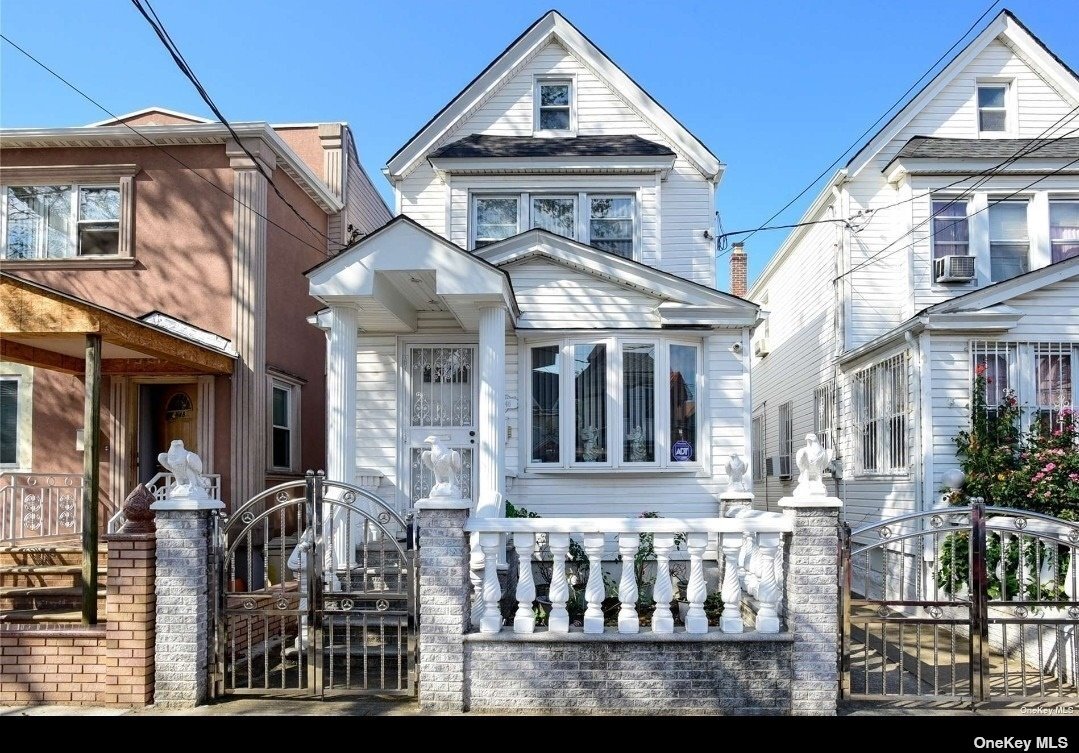 Primary Photo - 104-46 115th St