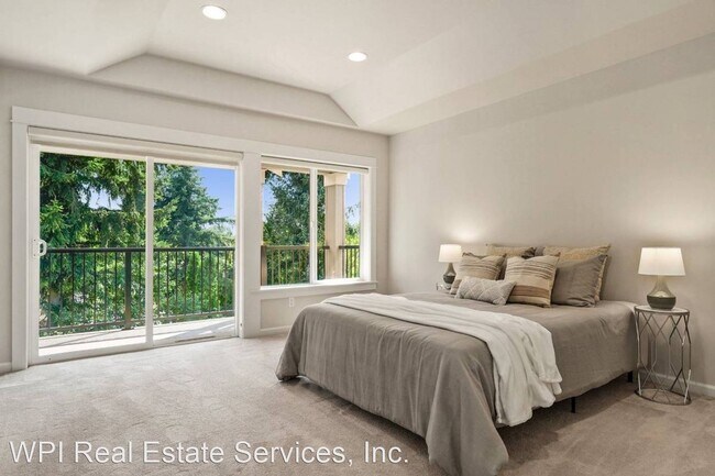 Foto del edificio - 12722 35th Ave NE