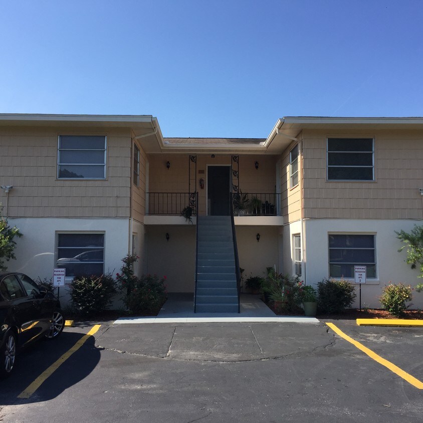 228 Pleasant Grove Rd Unit 1, Inverness, FL 34452 Apartment for Rent