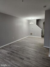 Building Photo - 1038 Lamberton St