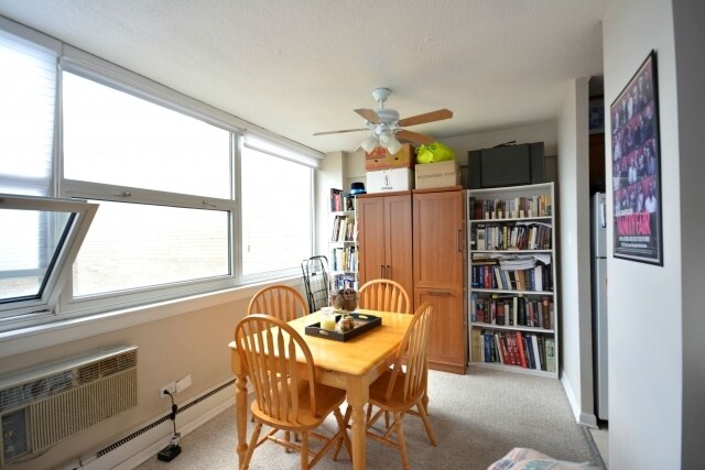 Foto del edificio - 3110 N Sheridan Rd
