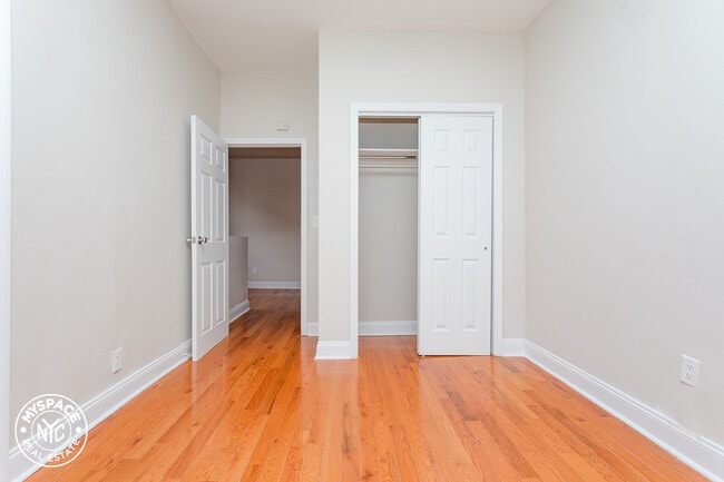 Building Photo - 515 W 168th St
