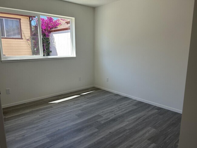 Foto del edificio - 1316 Laurel St