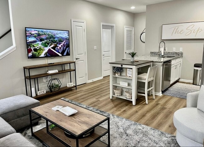 Photo - 518 Olive Branch Way Townhome