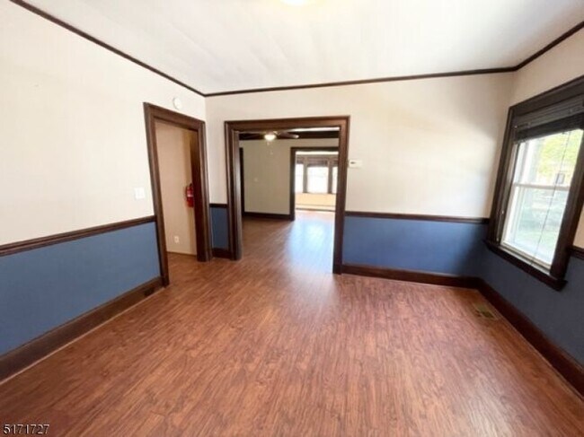 Building Photo - 17 Brookfield Rd