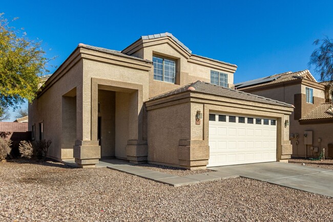 Building Photo - 4 bedroom home in Buckeye!! Brand new floo...