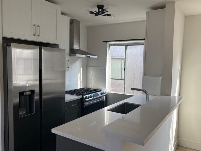 HOBART BLVD INC - HOBART BLVD INC Apartment