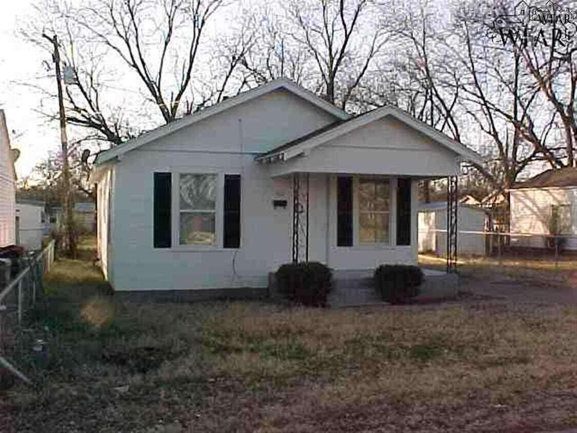 Foto principal - 502 Rosewood St