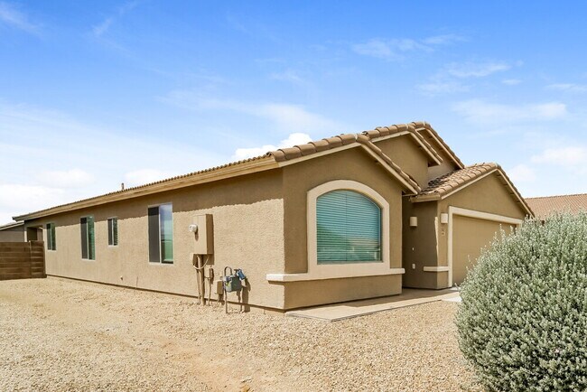 Building Photo - 5861 W Agave Bloom Ln