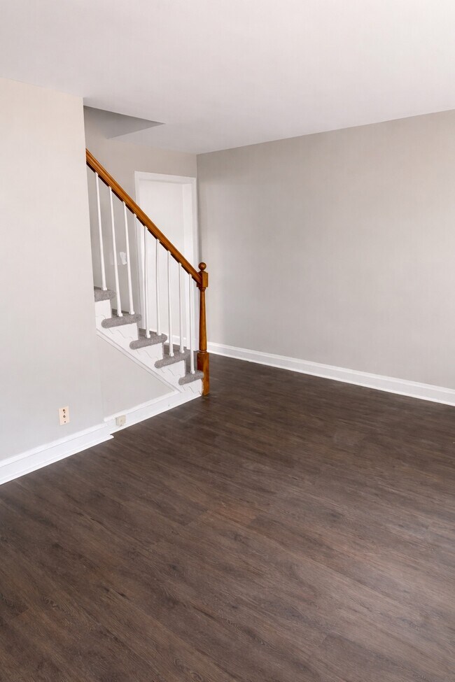 Building Photo - 3582 Dudley Ave