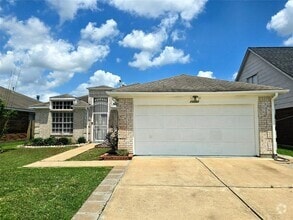 Building Photo - 13562 Catalina Village Dr