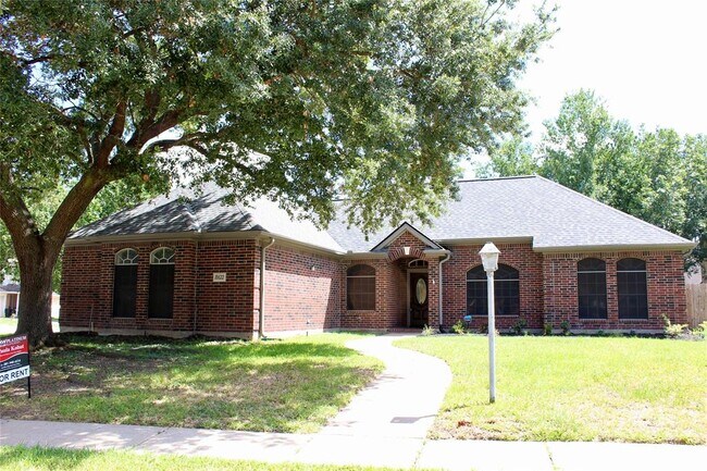 Foto del edificio - 18622 Tree Lark Ln
