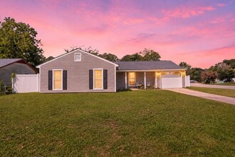 Building Photo - 600 Missenburg Ct