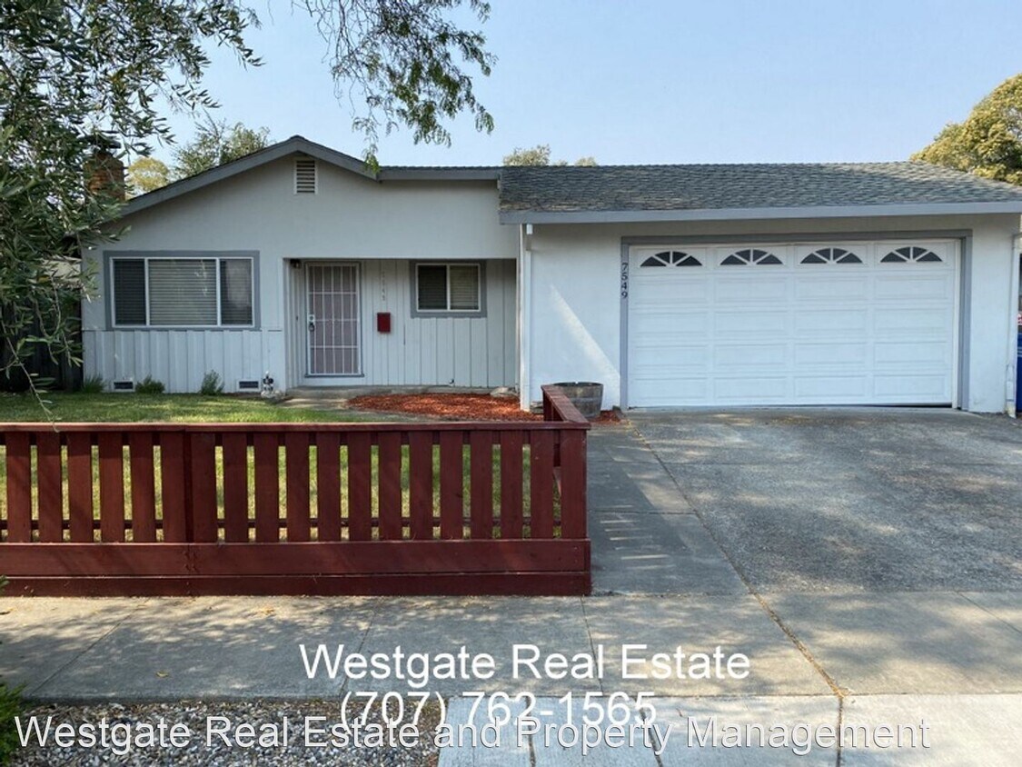 Primary Photo - 3 br, 2 bath House - 7549 Adrian Drive