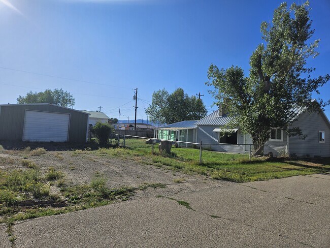 Building Photo - 114 Blake St