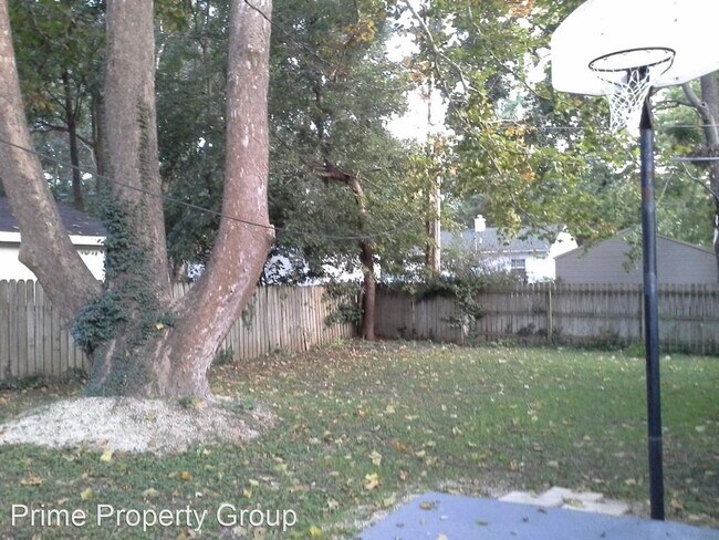 Foto del edificio - 3 br, 1 bath House - 1107 E Pennsylvania Ave