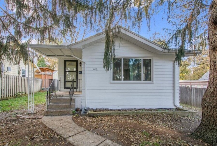 Foto principal - 3906 7th St