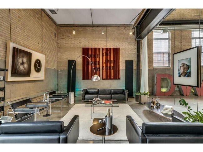 Foto del edificio - 801 N Washington Ave
