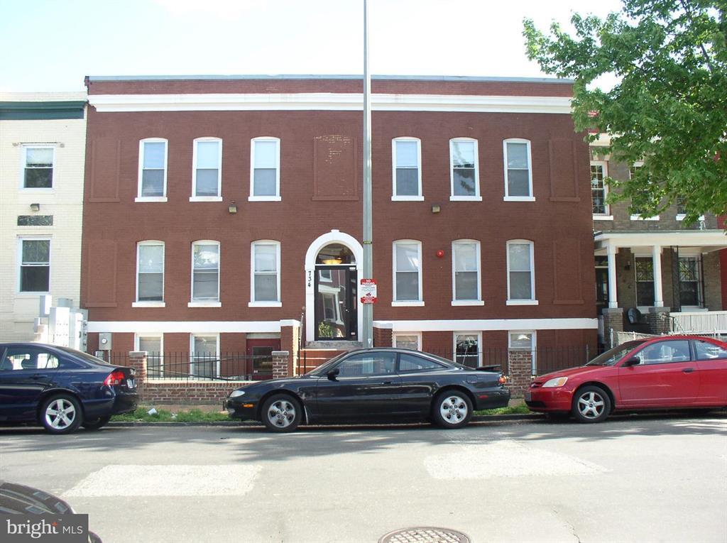 Primary Photo - 734 Park Rd NW