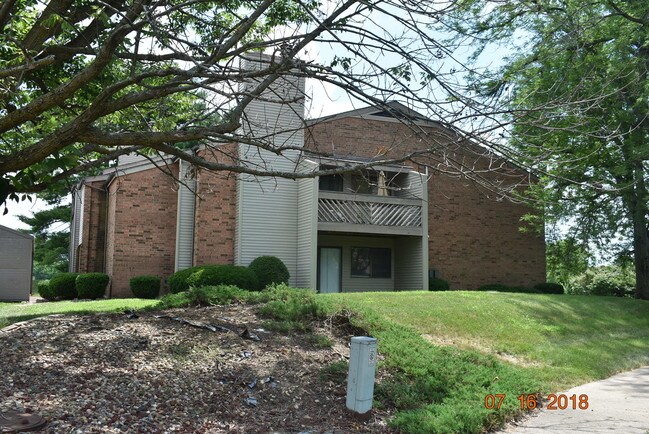 Foto del edificio - 5706 Autumn Ridge Ct