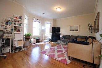 Building Photo - 5 Marney St