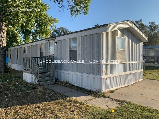 Building Photo - 3 bed, 2 bath - $650