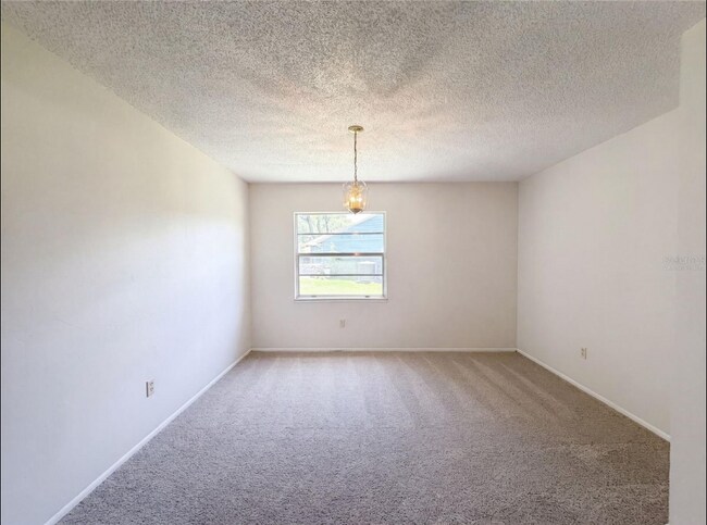 Foto del edificio - 5720 Kneeland Ln