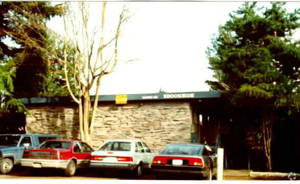 Building Photo - Brookside Apartments