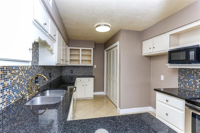 Foto del edificio - 20333 Fieldtree Dr