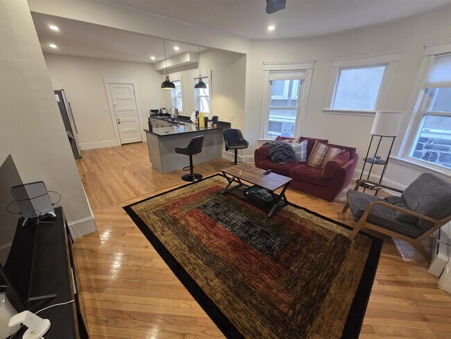 Foto del edificio - 125 Liberty Rd