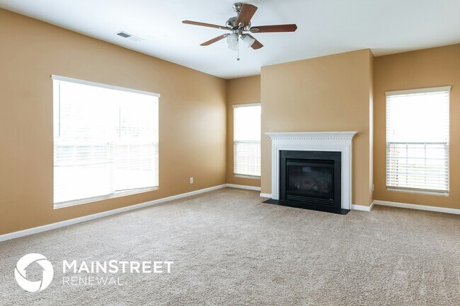 Building Photo - 6826 Championship Dr