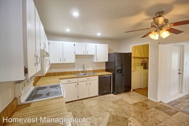 Foto del edificio - 2 br, 1 bath House - 743 Hummingbird Lane