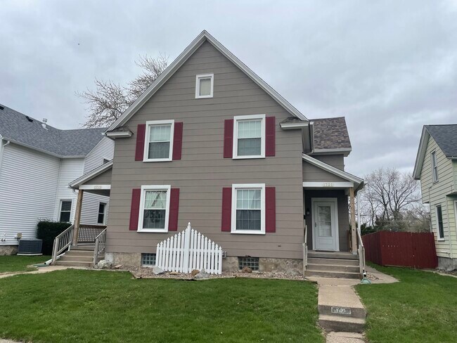 Foto del edificio - 1721 W 16th St