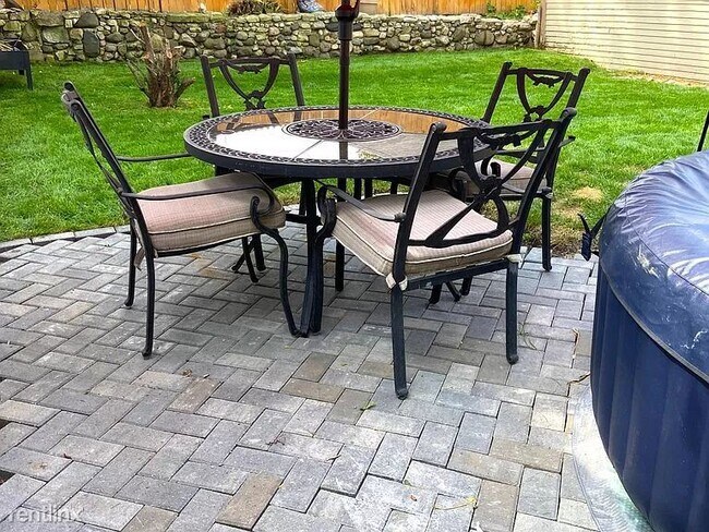 Foto del edificio - 3 br, 2 bath House - 2757 N 76th St