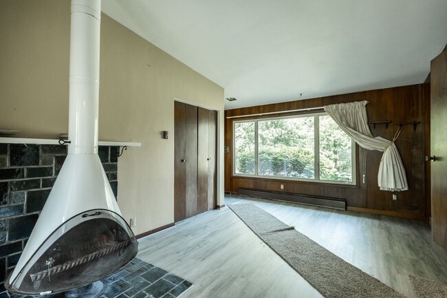 Foto del edificio - Come home to the serenity of Mequon-Thiensville