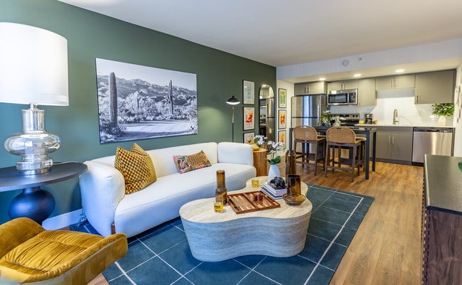 Building Photo - The Quinn Apartments