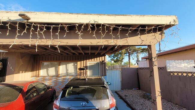 2 bdr 1bath All bills including Studio - 1145 Princess Katy Ave