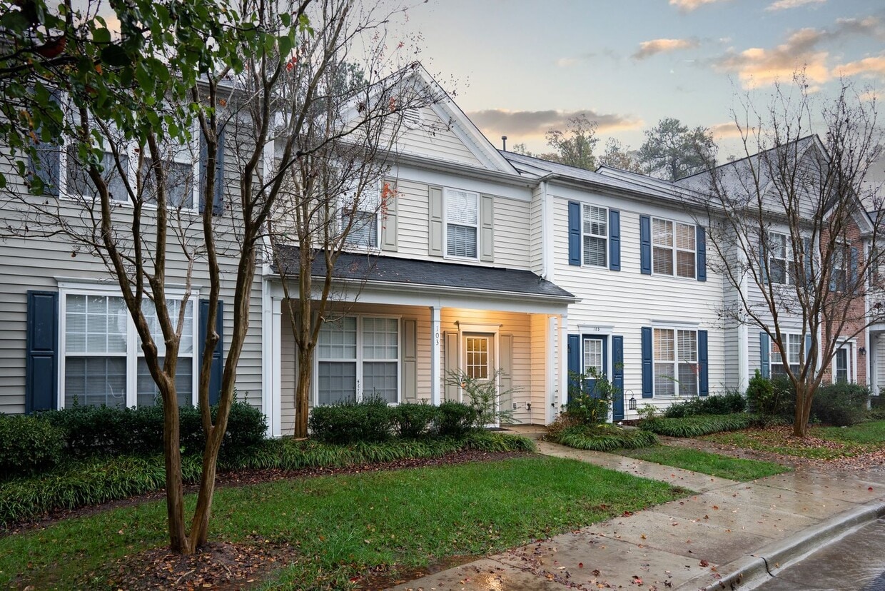 103 Sterling Oaks Ct, Morrisville, NC 27560 House Rental in