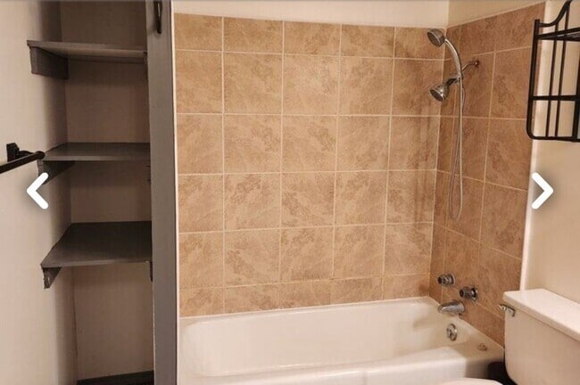 Foto del edificio - 512 E Cedar St