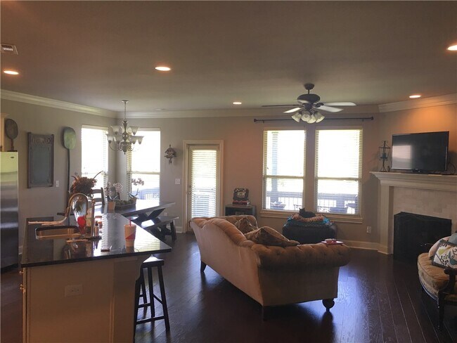 Foto del edificio - 1430 Gooseneck Ln