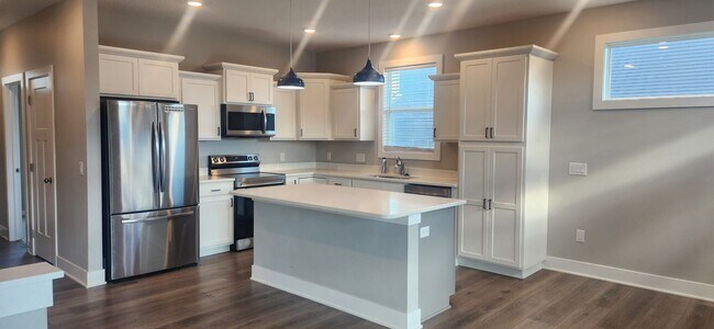 Foto del edificio - Beautifull 3 bed 2 Bath Home