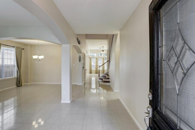 Building Photo - 16906 Bird Creek Dr