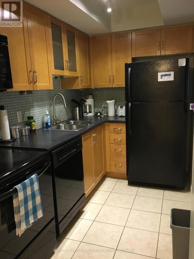 Photo du bâtiment - 46 Western Battery Rd