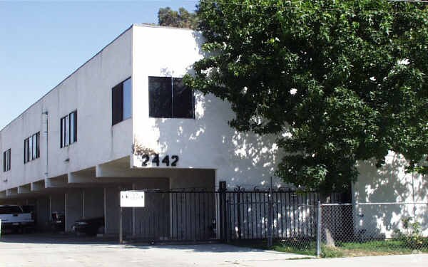 Primary Photo - 2442 Tamora Ave