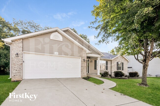 Foto del edificio - 2056 Great Oaks Valley Dr