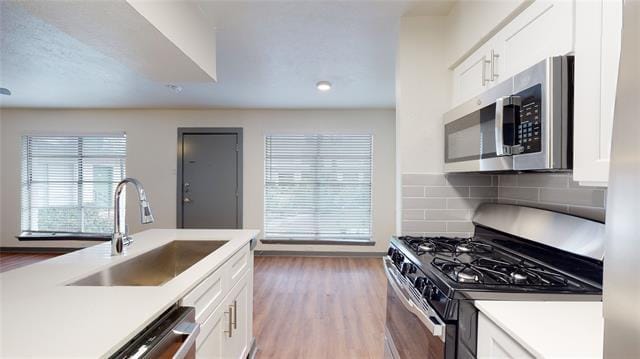 Building Photo - 205 E Davis St