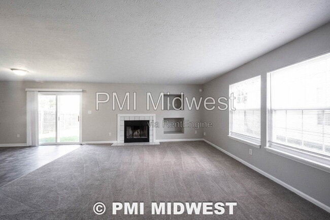 Building Photo - 11550 Signet Ln